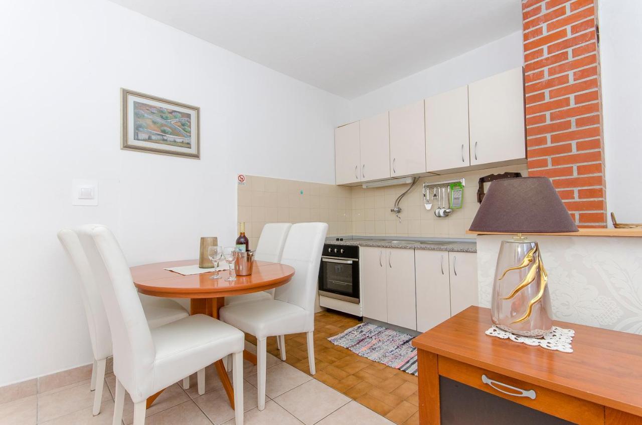 Apartments Derado Супетар Екстер'єр фото
