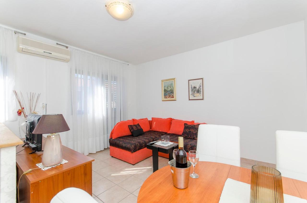 Apartments Derado Супетар Екстер'єр фото