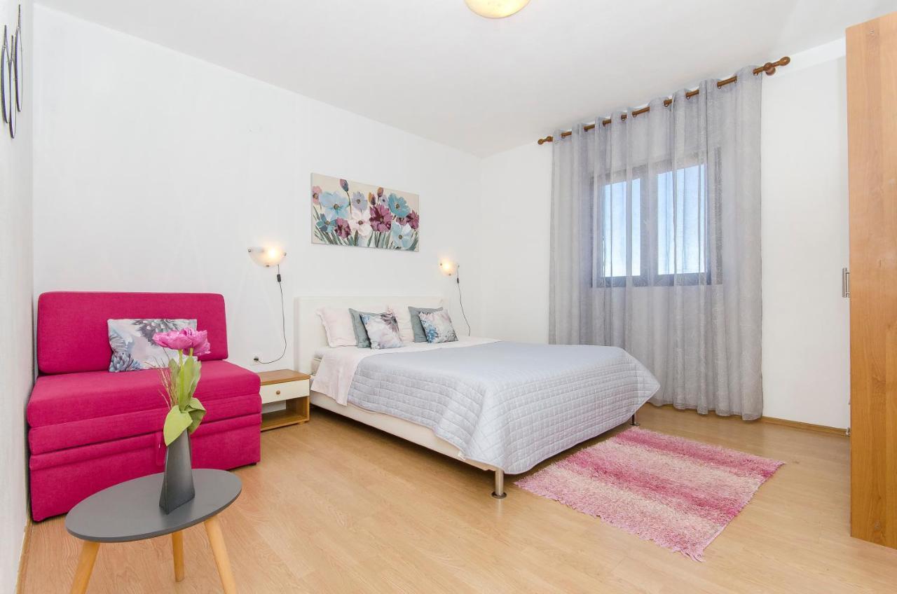Apartments Derado Супетар Екстер'єр фото
