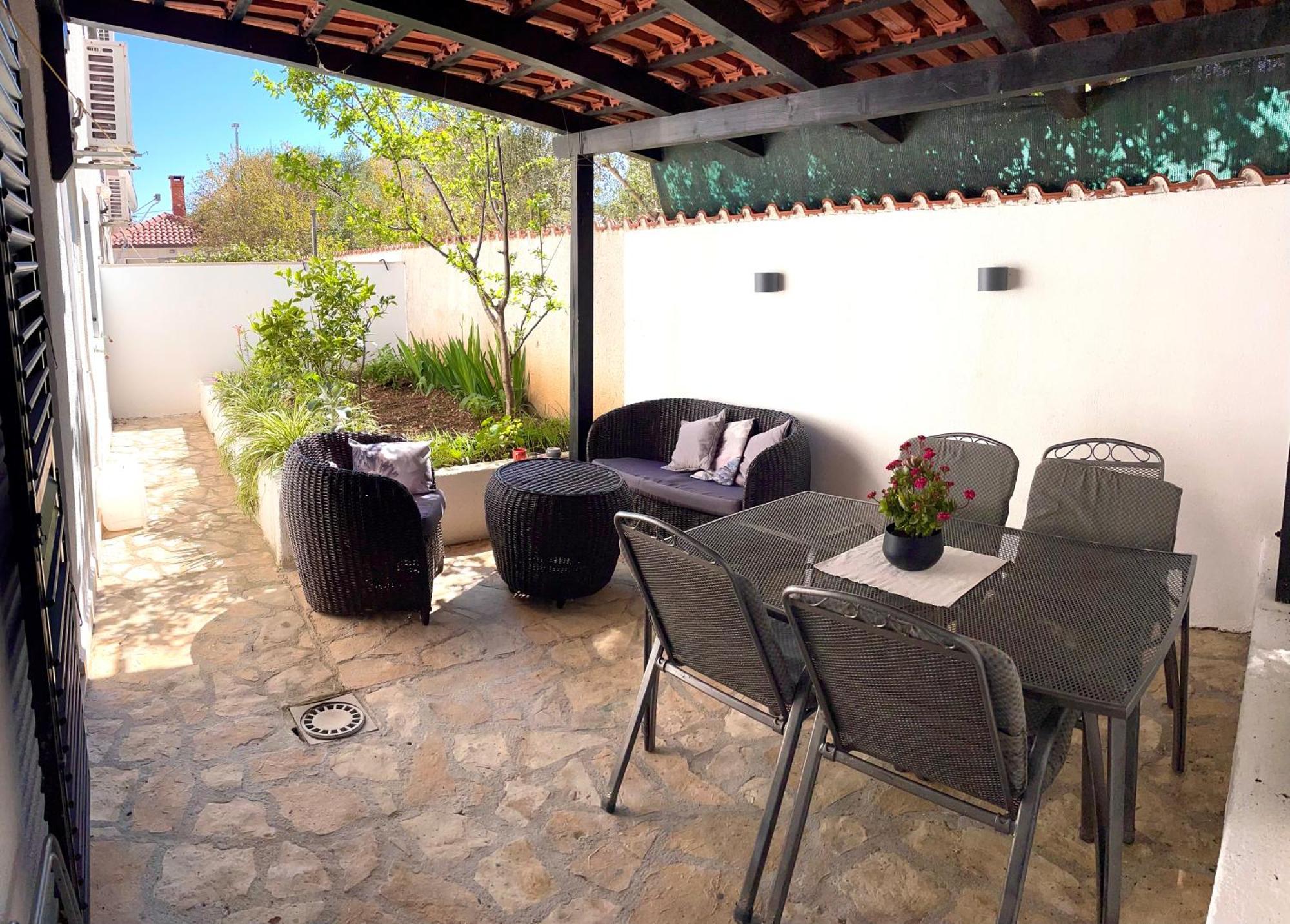 Apartments Derado Супетар Екстер'єр фото